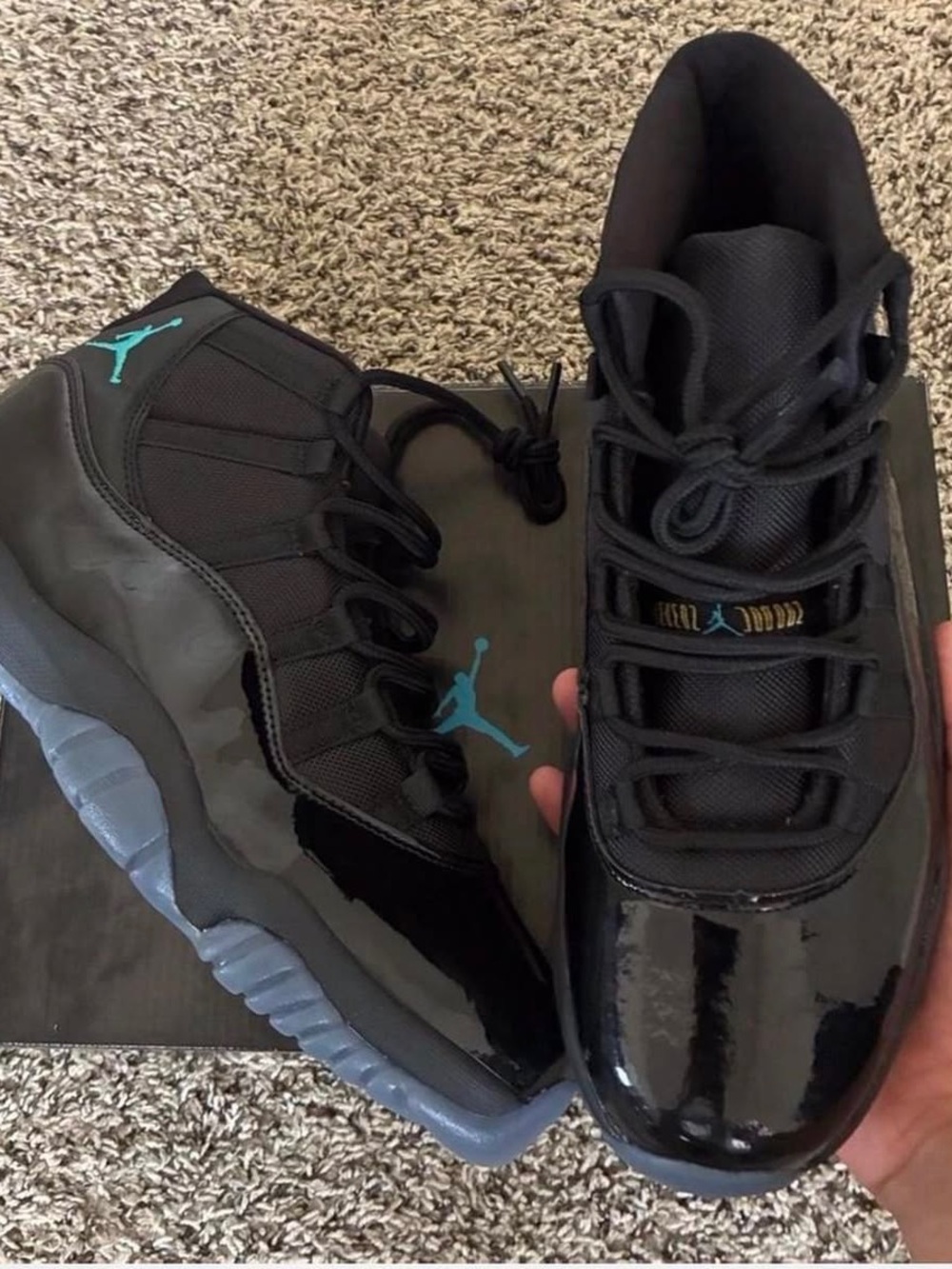 Jordan Retro 11 Black with Teal Jumpman - Picture 2 of 8